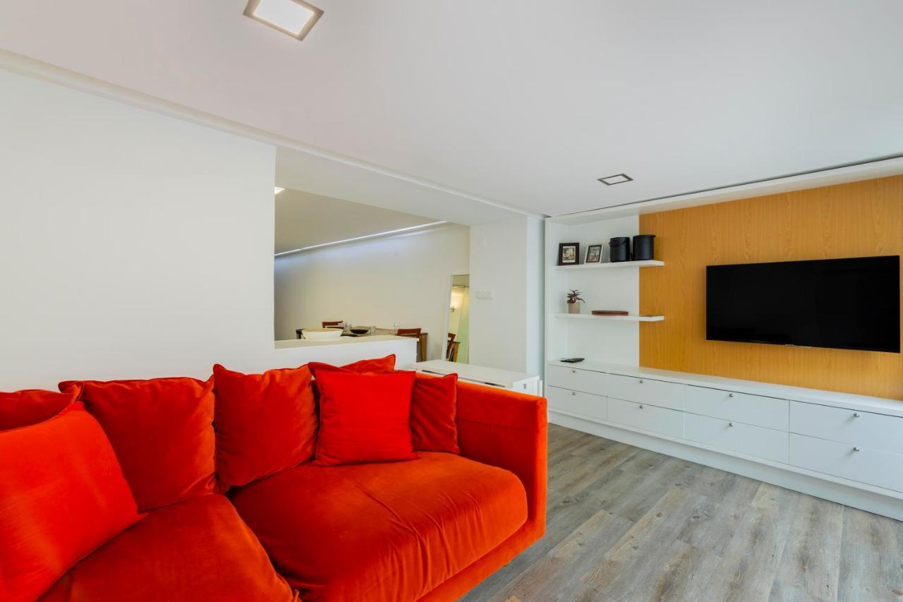 Central Retreat: Cozy Duplex With A Balcony * Lisboa